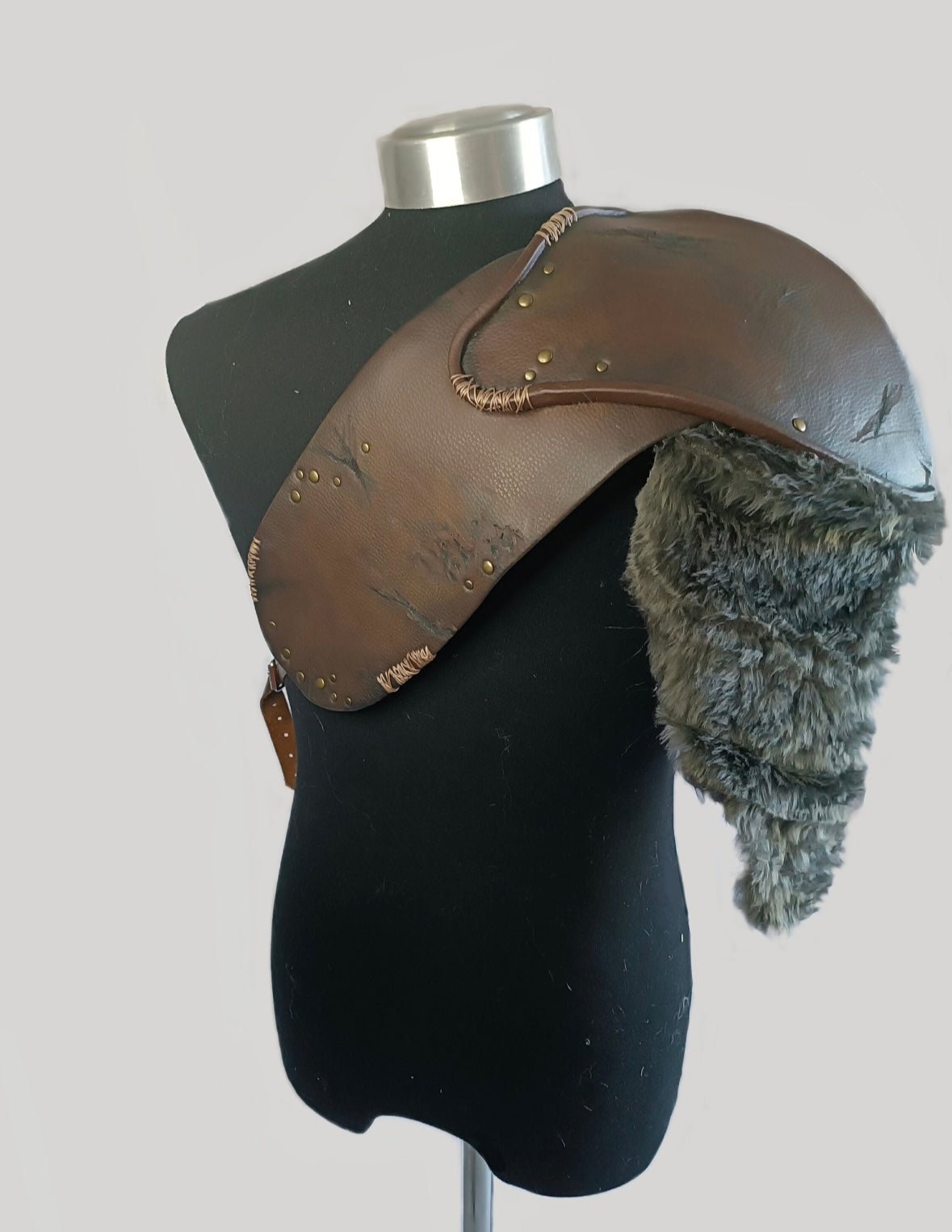 Customizable Shoulder pad  larp/cosplay